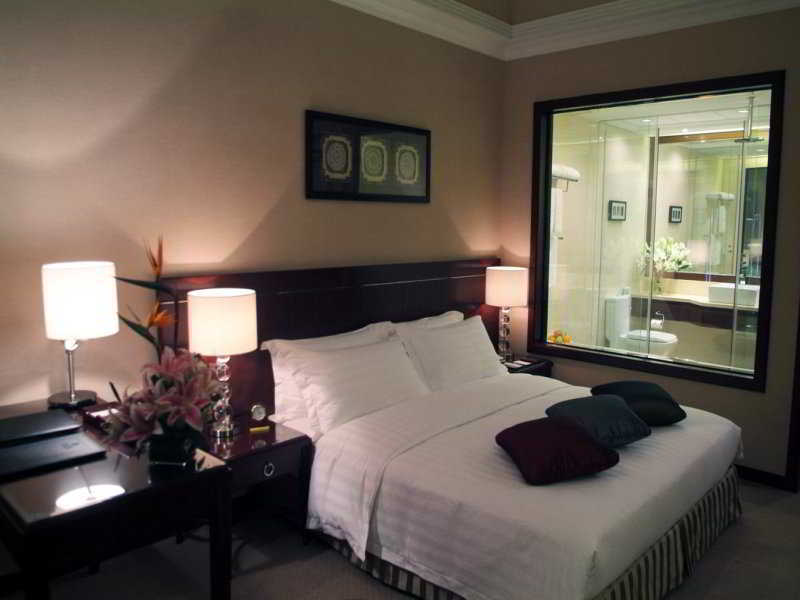 Rosedale Hotel & Suites Guangzhou - Free Shuttle Bus To Canton Fair Номер фото